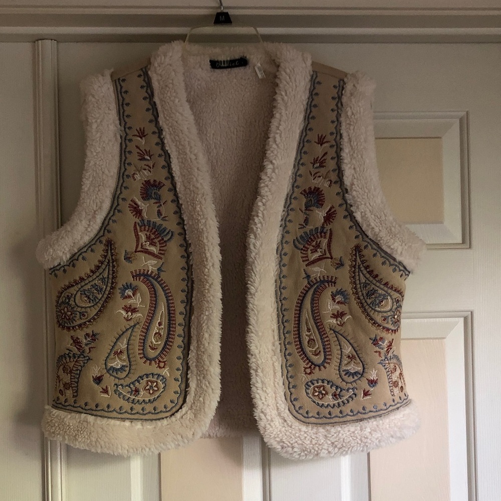 Embroidered Cream Sherpa Trim Vest